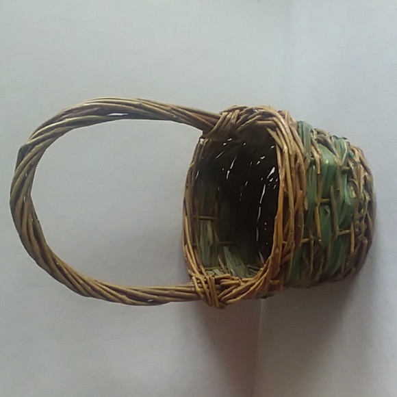 Lot of Baskets or Boxes - Picture 11 of 15